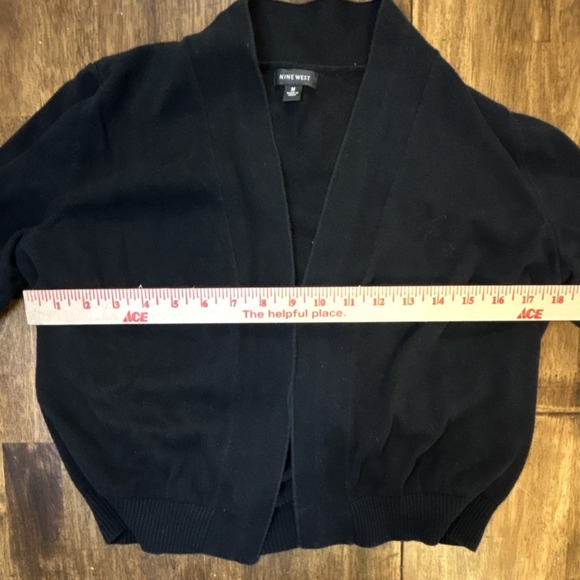 Vintage Nine West Black Knit Cardigan Sweater Women's Size M Regular Solid - Picture 5 of 7